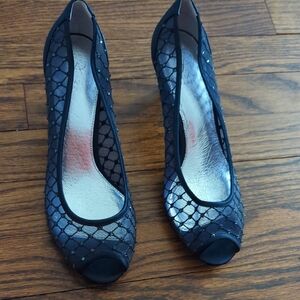 Elegant Black Peep-Toe Women Shoes